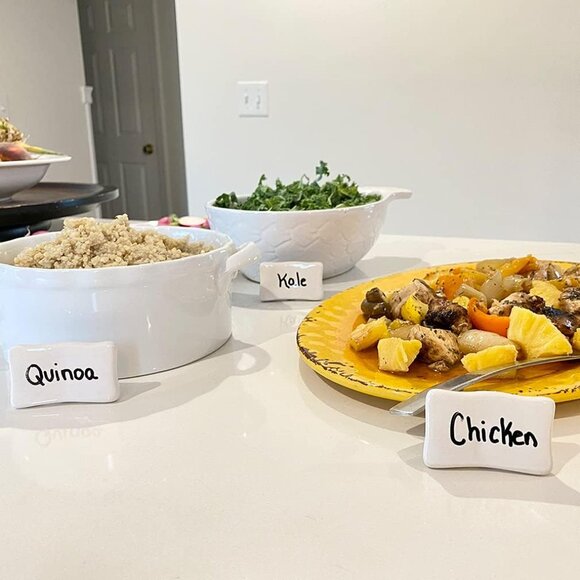 Set of 5 Reusable Porcelain Name Cards with Marker – Elegant Place Settings - Picture 4 of 6